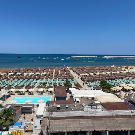 Appartamento Direttamente Sul Lungomare Pescara Esterno foto